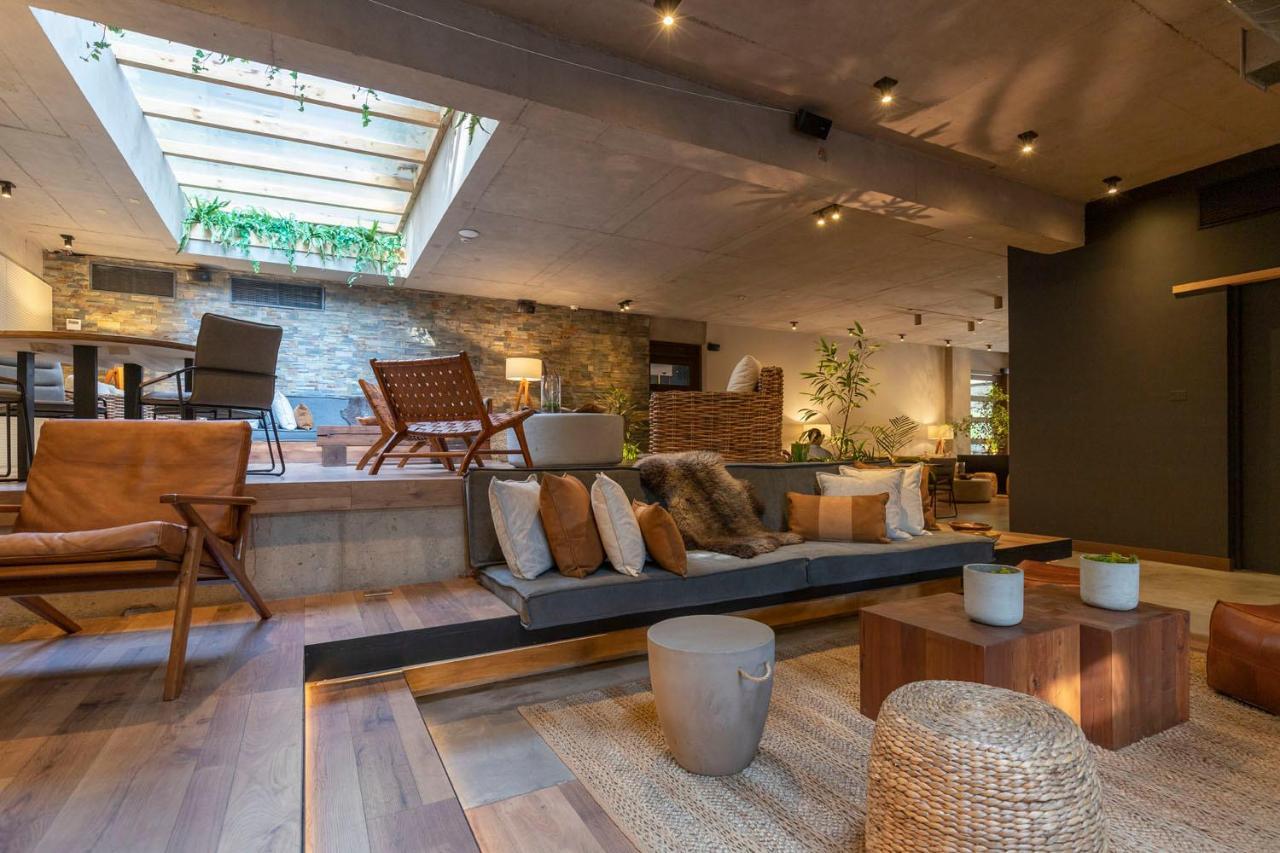 The Place Aparthotel Santiago